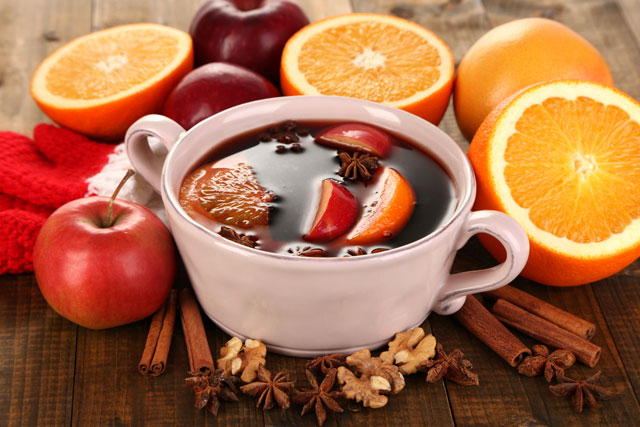http://pink.ua/images/2014/10/mulled_wine_2.jpg